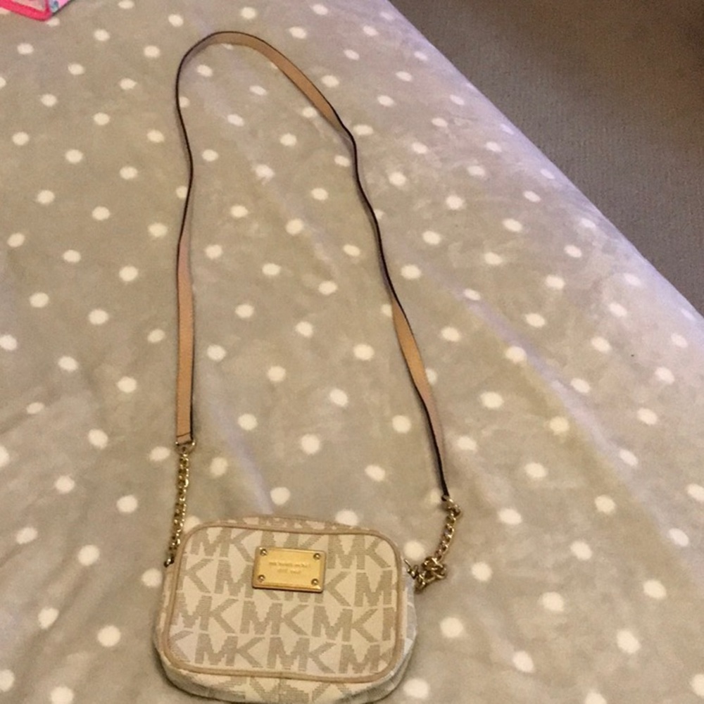 Michael Kors crossbody